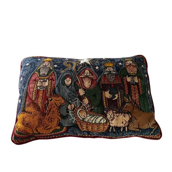 Christmas Nativity Scene Tapestry Throw Pillow 11x17 Three Wisemen Bethlehem Red - Picture 1 of 3